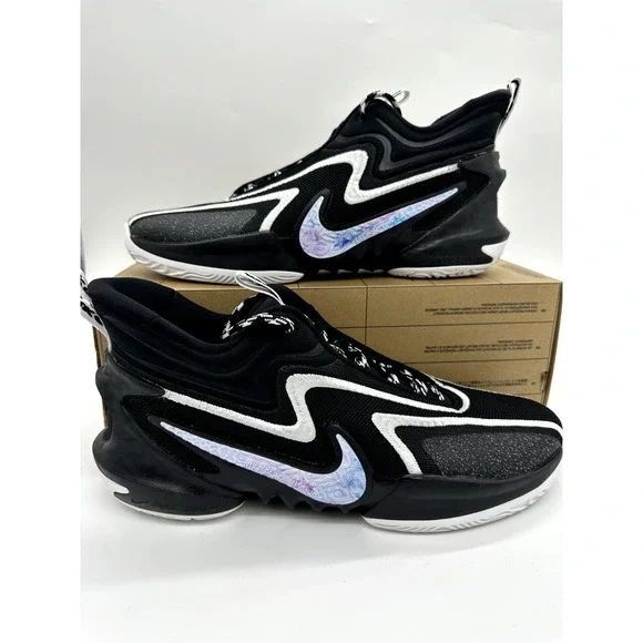 Nike | Shoes | Nike Cosmic Unity 2 Mens Size 4 Black White  display picture 3